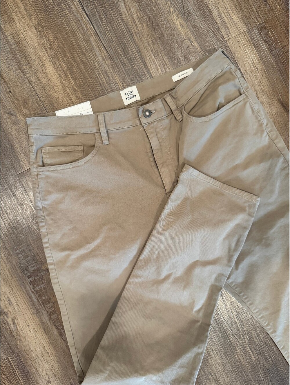Flint and Tinder NWT Slim Fit Khaki Pants Size 36x34